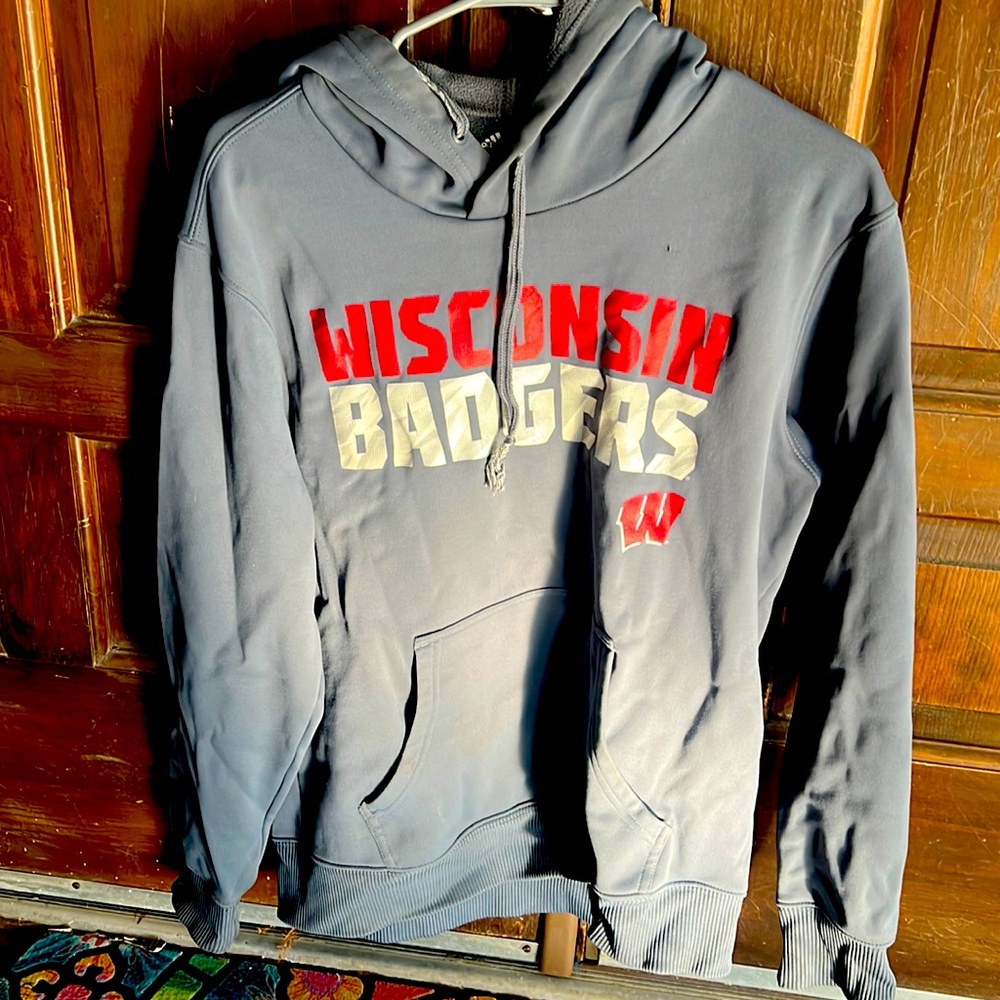 Wisconsin Badgers Adidas hoodie